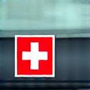 Symbolbild: Eine Schweizer Autobahnvignette auf Windschutzscheibe